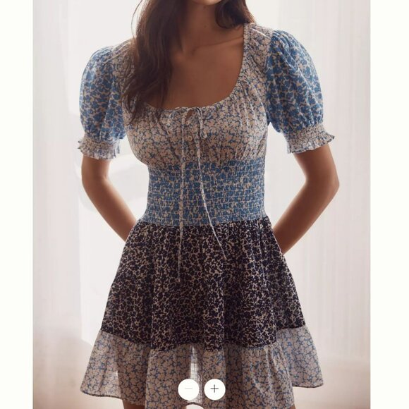 Anthropologie Dresses & Skirts - Anthropologie Puff-Sleeve Tiered Mini Dress